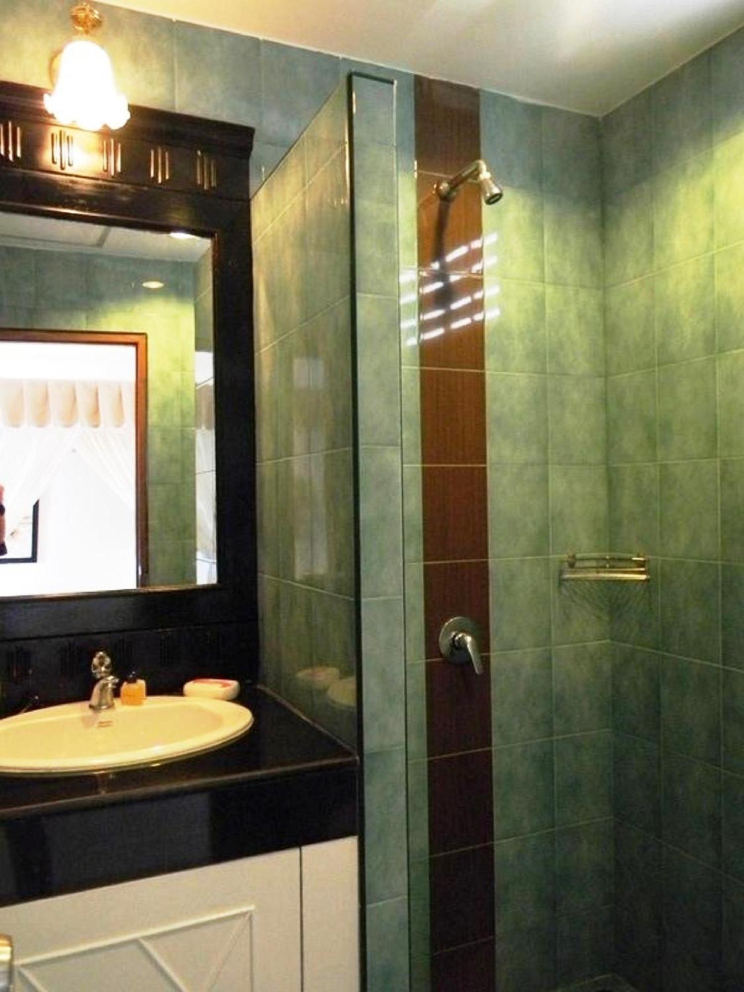 Orchid Hotel And Spa Kalim Bay Patong Экстерьер фото